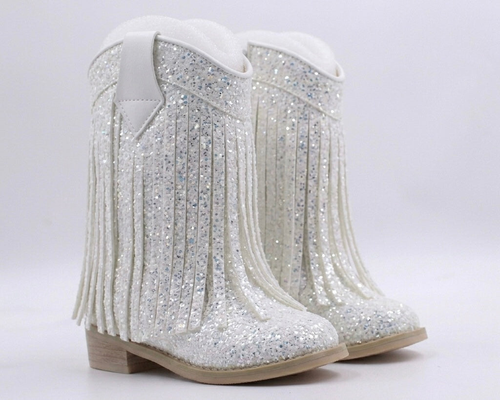 Darlin Dolly Boots Pearl: ETA August